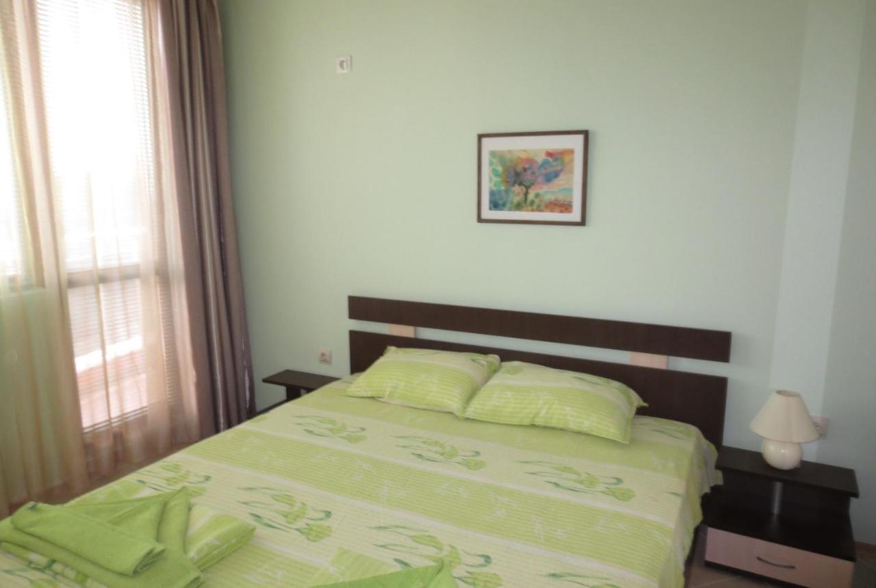 Fantasy Apartments Saint Constantine And Helena Resort Saints Constantine and Helena Exterior foto
