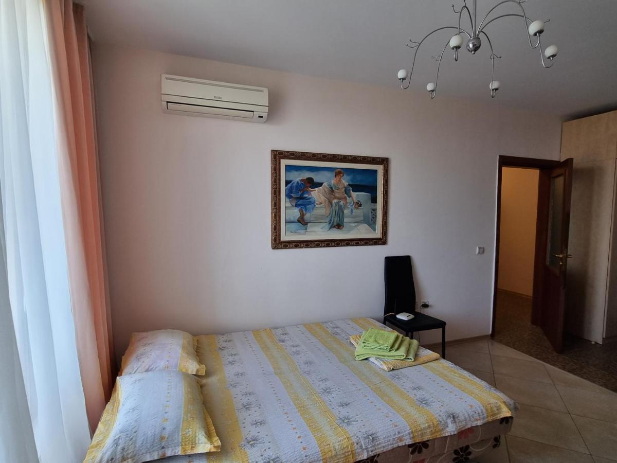 Fantasy Apartments Saint Constantine And Helena Resort Saints Constantine and Helena Exterior foto